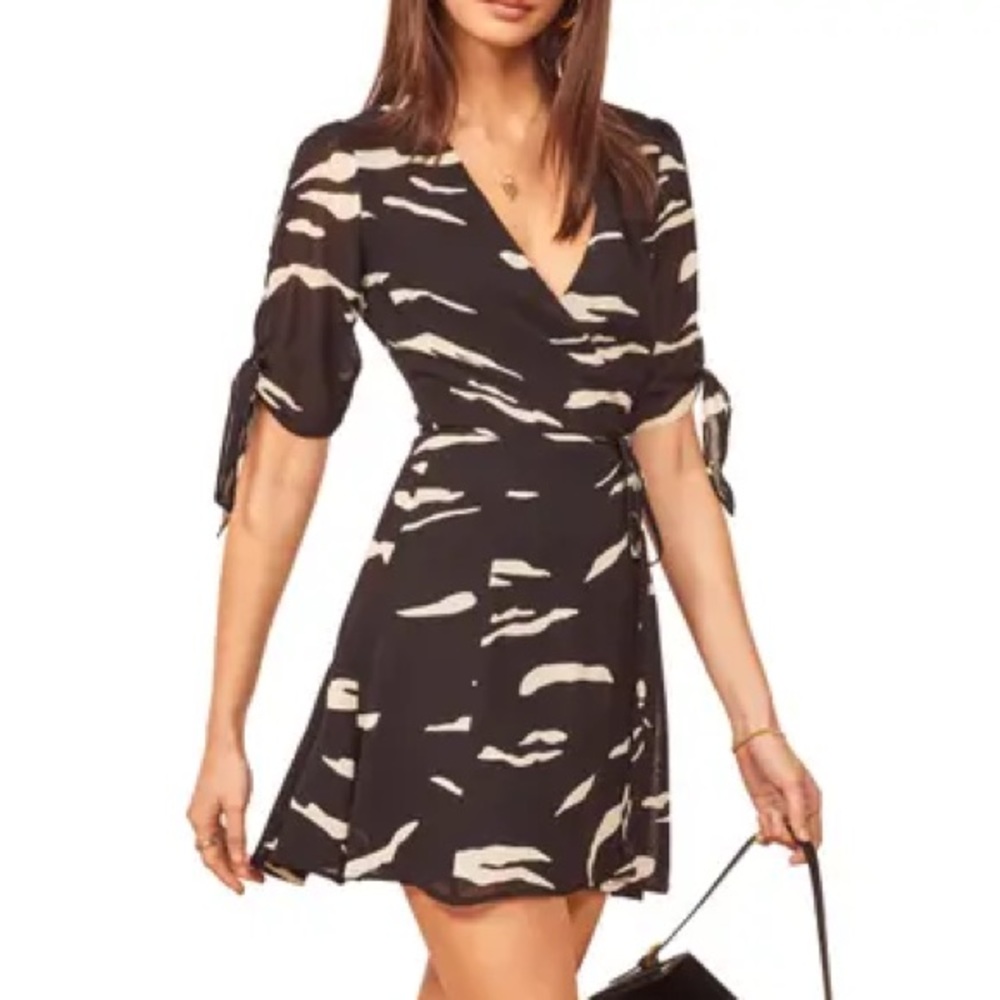 NWT Reformation Sammy Wrap Dress in Mustang